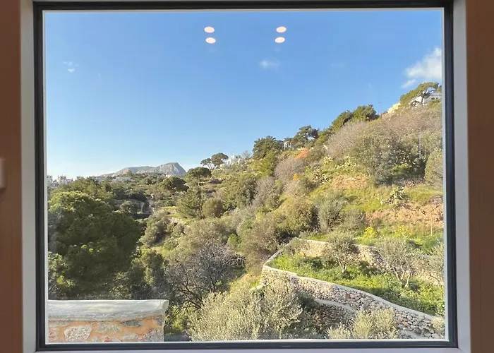 Haroupia Hillside Villa *