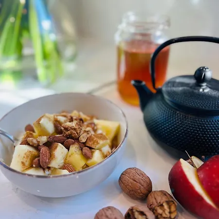 וילה Haroupia Hillside *