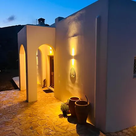 Haroupia Hillside Villa Kalymnos Town