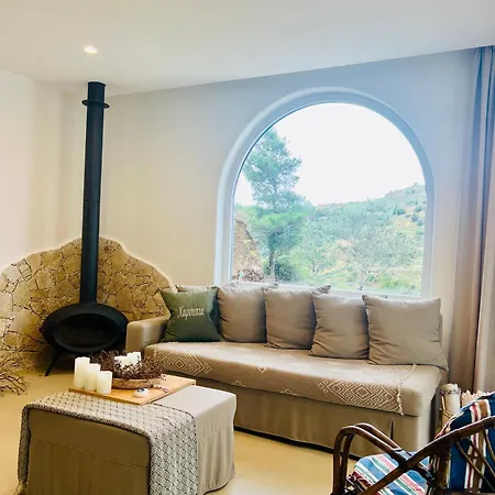 Villa Haroupia Hillside *